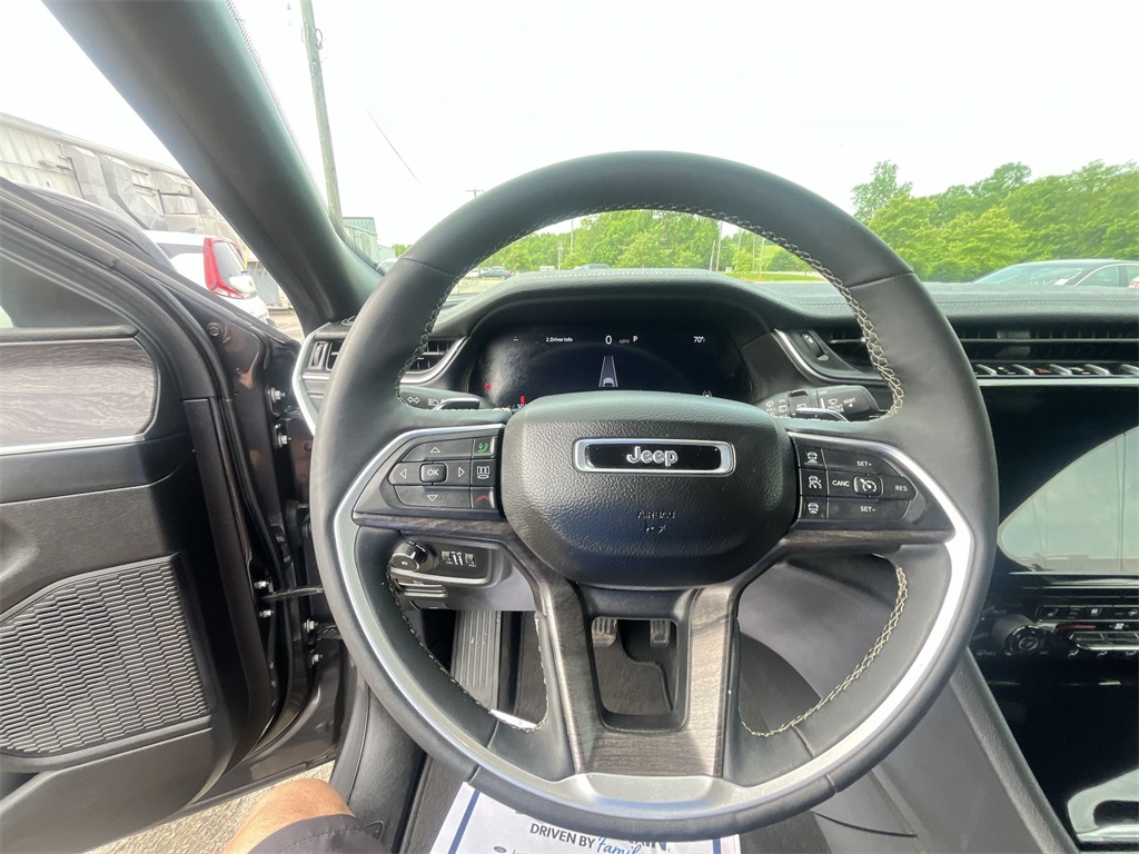 2024 Jeep Grand Cherokee Limited photo 12