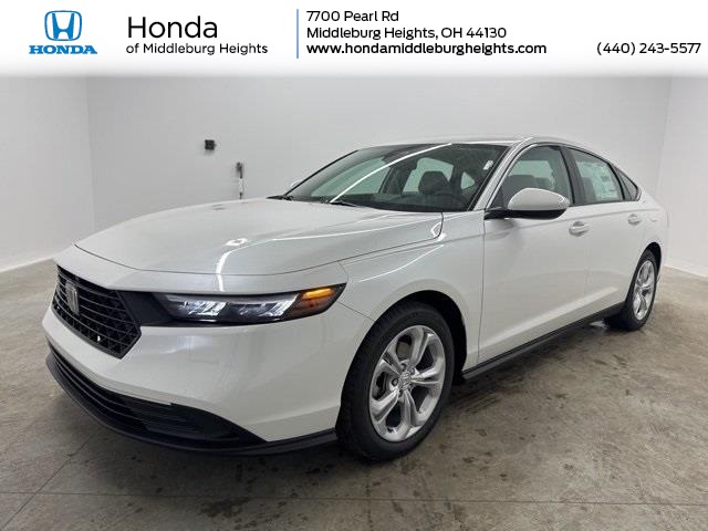 2025 Honda Accord LX's photo