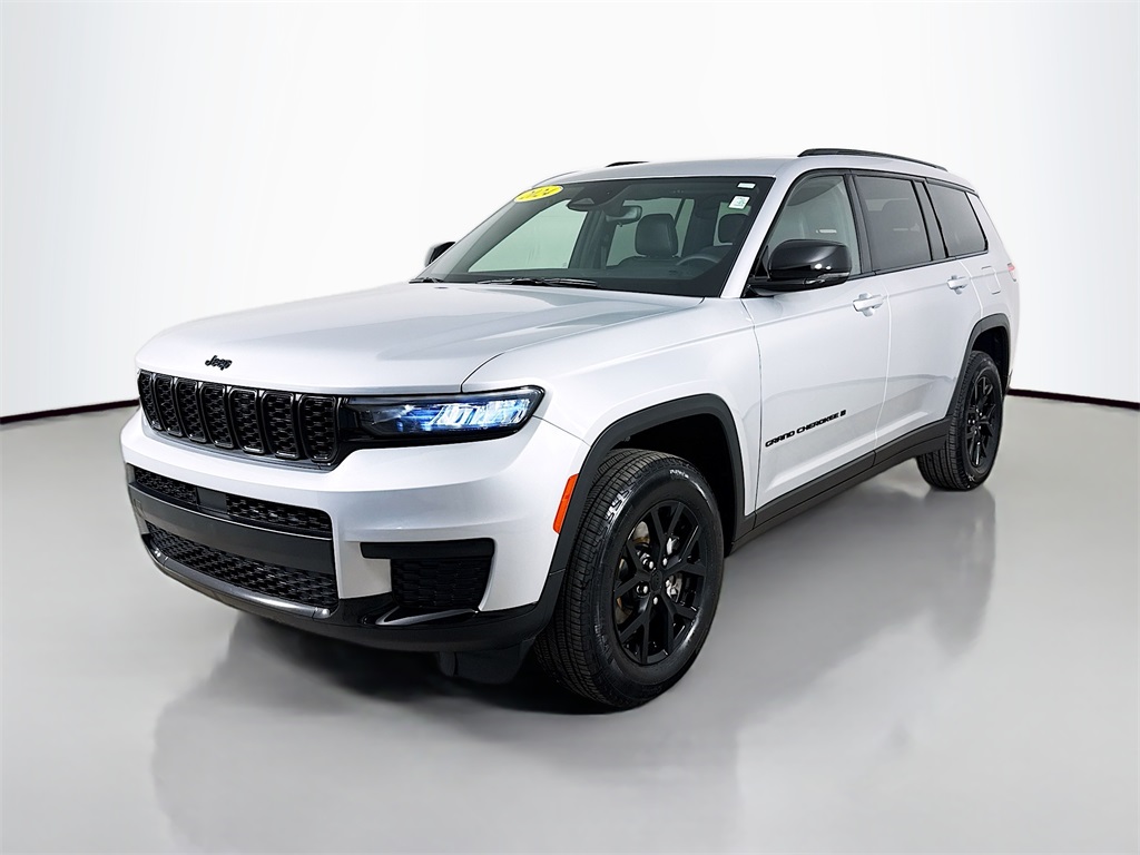 2024 Jeep Grand Cherokee Altitude X photo 3
