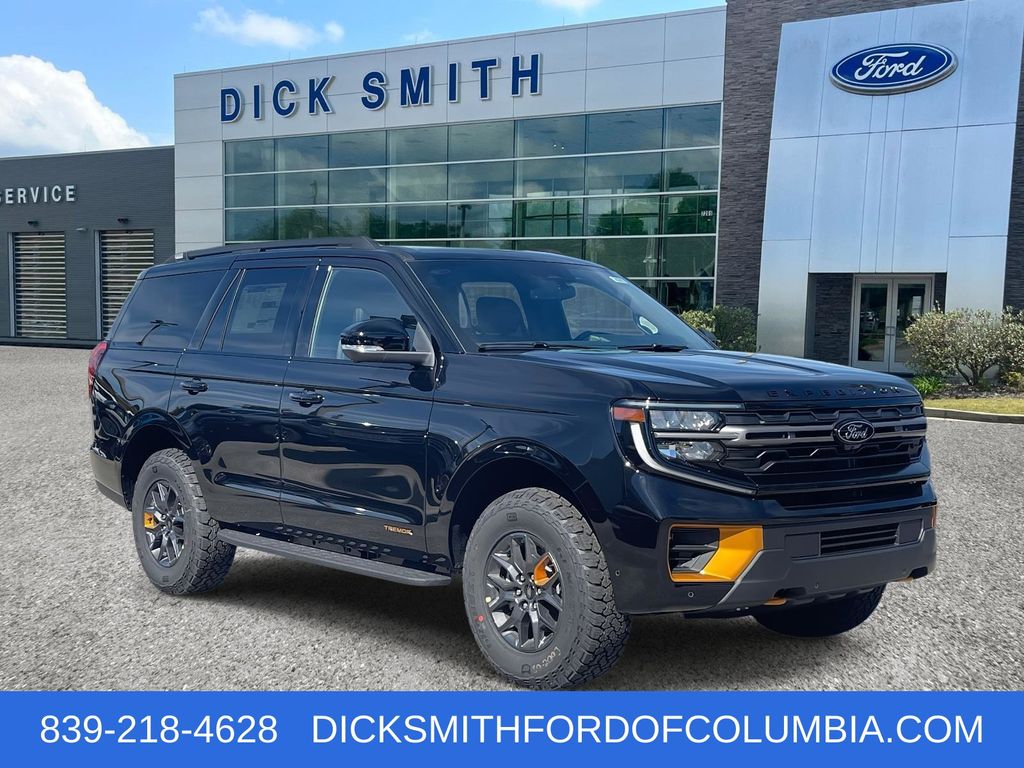 2025 Ford Expedition Tremor's photo