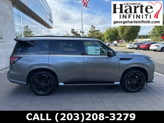 2026 Infiniti QX80 Sensory photo 7