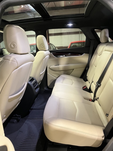 2018 Cadillac XT5 Luxury photo 11
