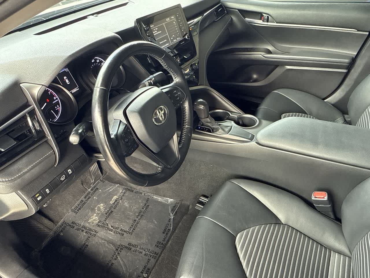 2021 Toyota Camry SE photo 12