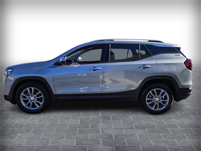 2024 Gmc Terrain SLT photo 3