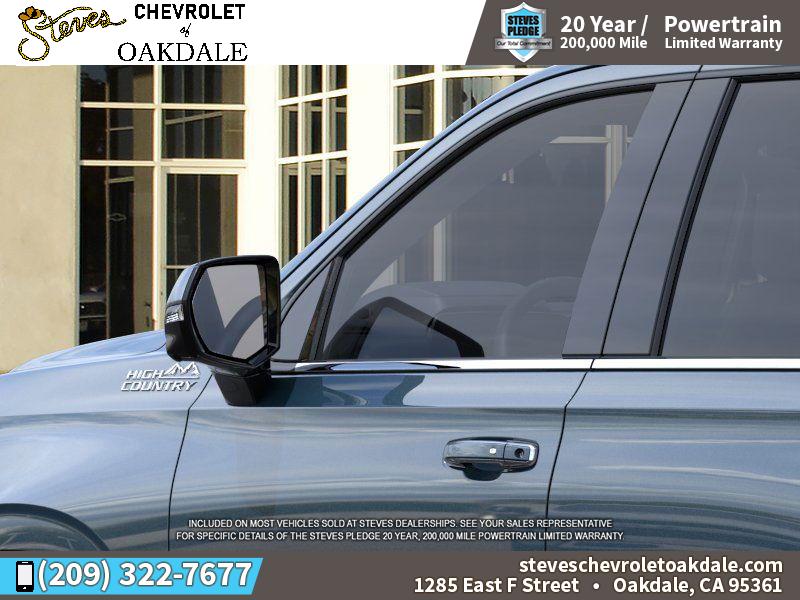 2025 Chevrolet Tahoe High Country photo 8