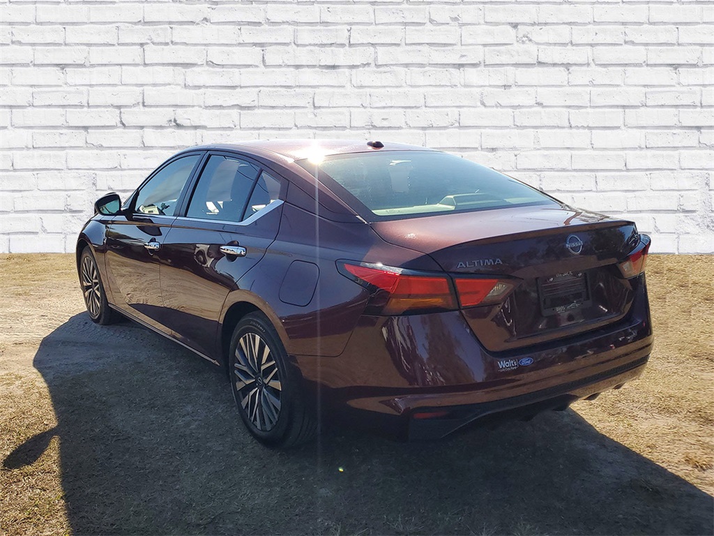 2024 Nissan Altima 2.5 SV photo 3