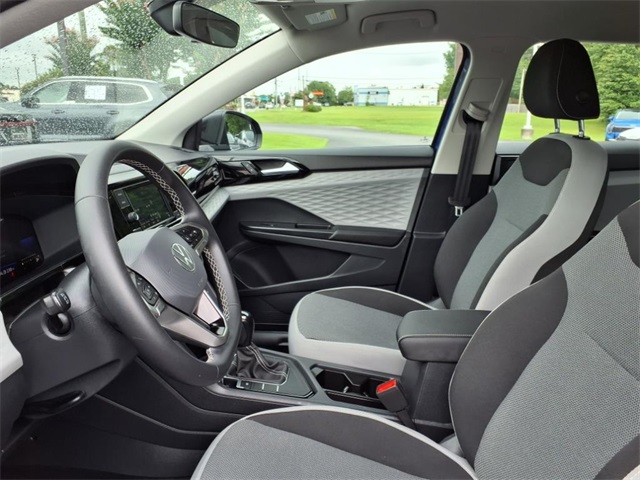 2023 Volkswagen Taos S photo 7