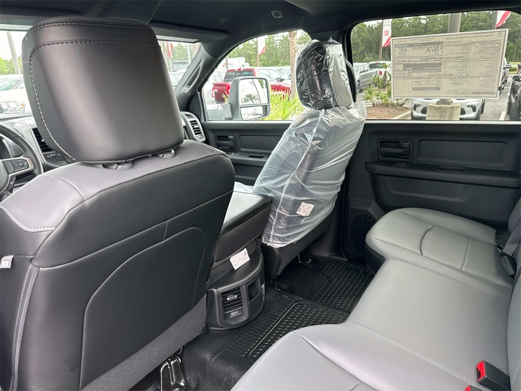 2024 Ram 2500 Tradesman photo 13