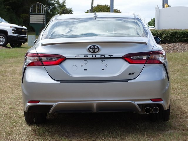 2024 Toyota Camry SE photo 6