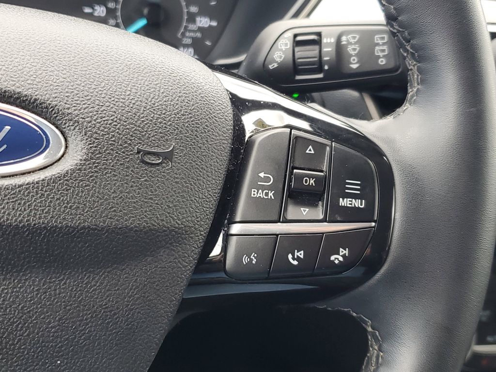 2022 Ford Escape SE photo 14
