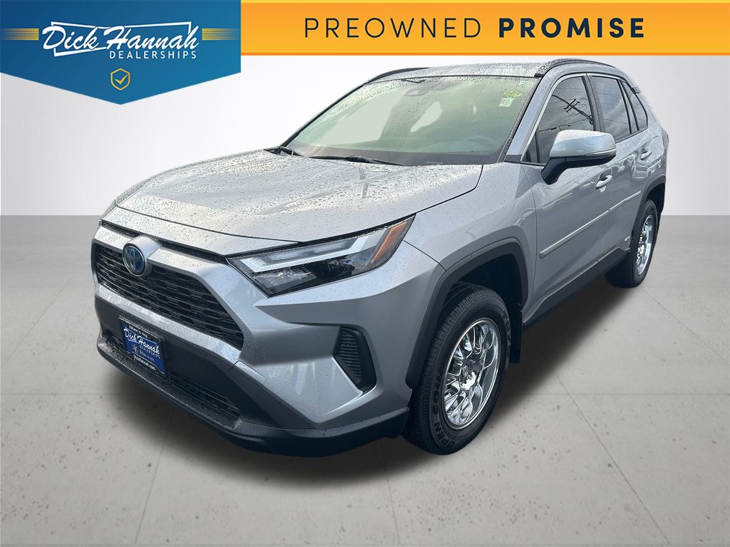 2024 Toyota RAV4 LE