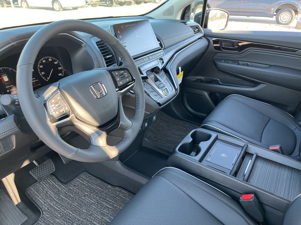 2026 Honda Odyssey Elite photo 9
