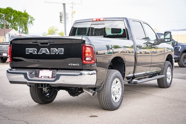 2025 Ram 2500 Tradesman photo 8