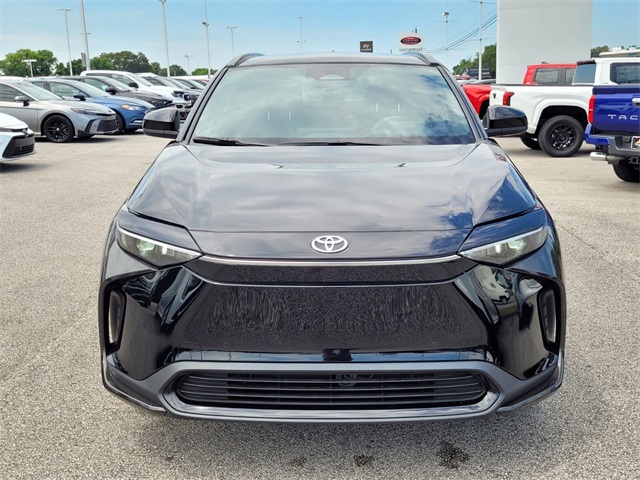 Used 2024 Toyota bZ4X XLE with VIN JTMAAAAA5RA041729 for sale in Tuscumbia, AL