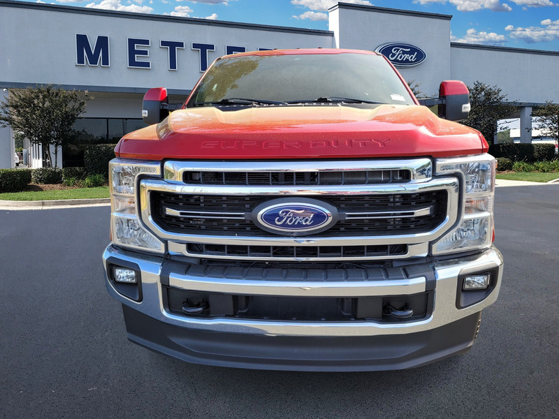2021 Ford F-350 Lariat photo 2