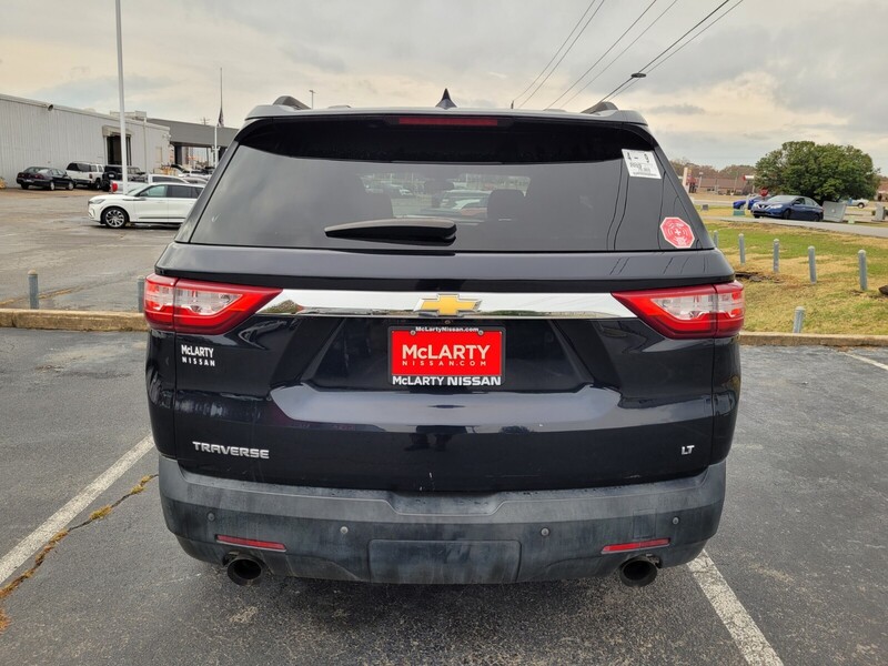 2020 Chevrolet Traverse Cloth 1LT photo 3