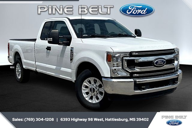 2022 Ford F-250 Super Duty XLT's photo