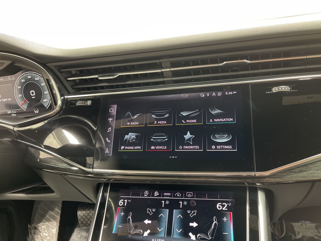 2022 Audi Q8 55 Premium Plus photo 13