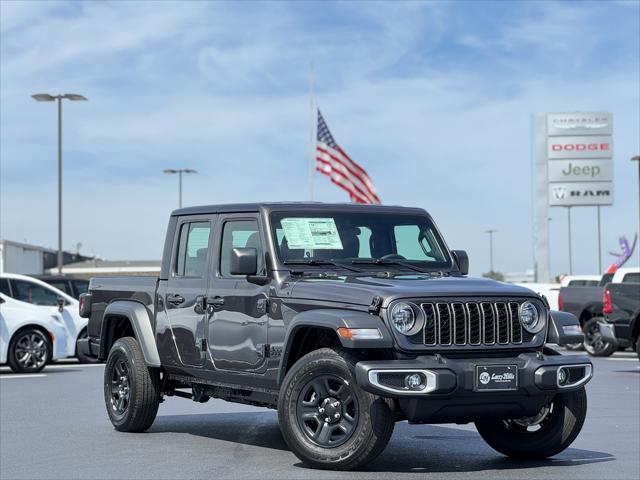 2025 Jeep Gladiator Sport's photo