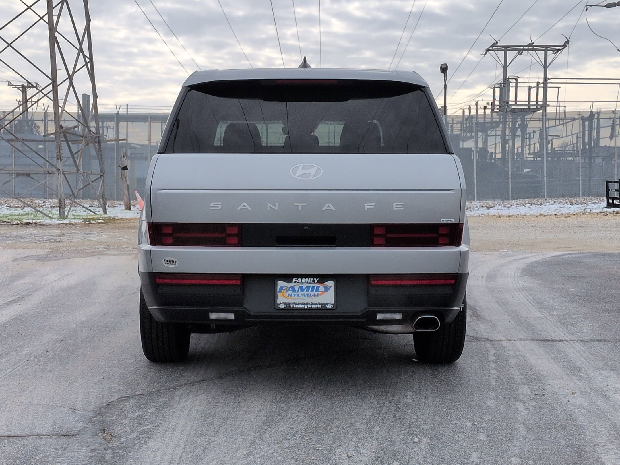 2025 Hyundai Santa Fe SE photo 4