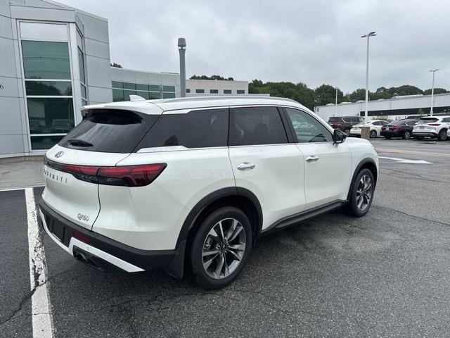 2025 Infiniti QX60 Luxe photo 3