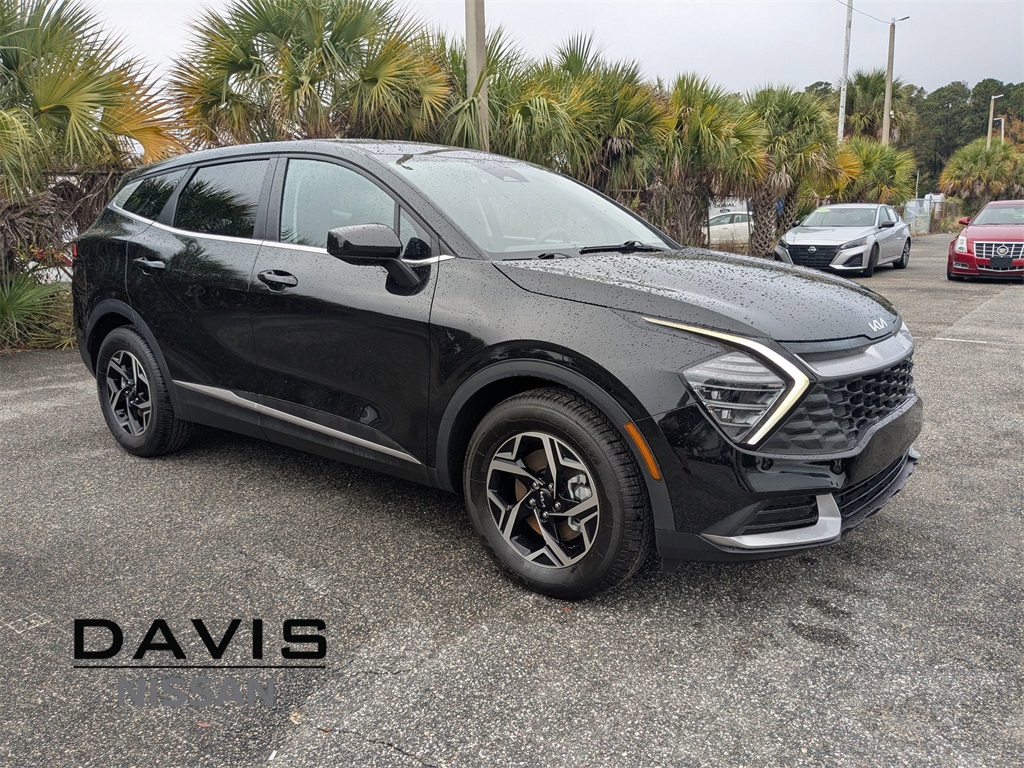 2024 Kia Sportage LX's photo