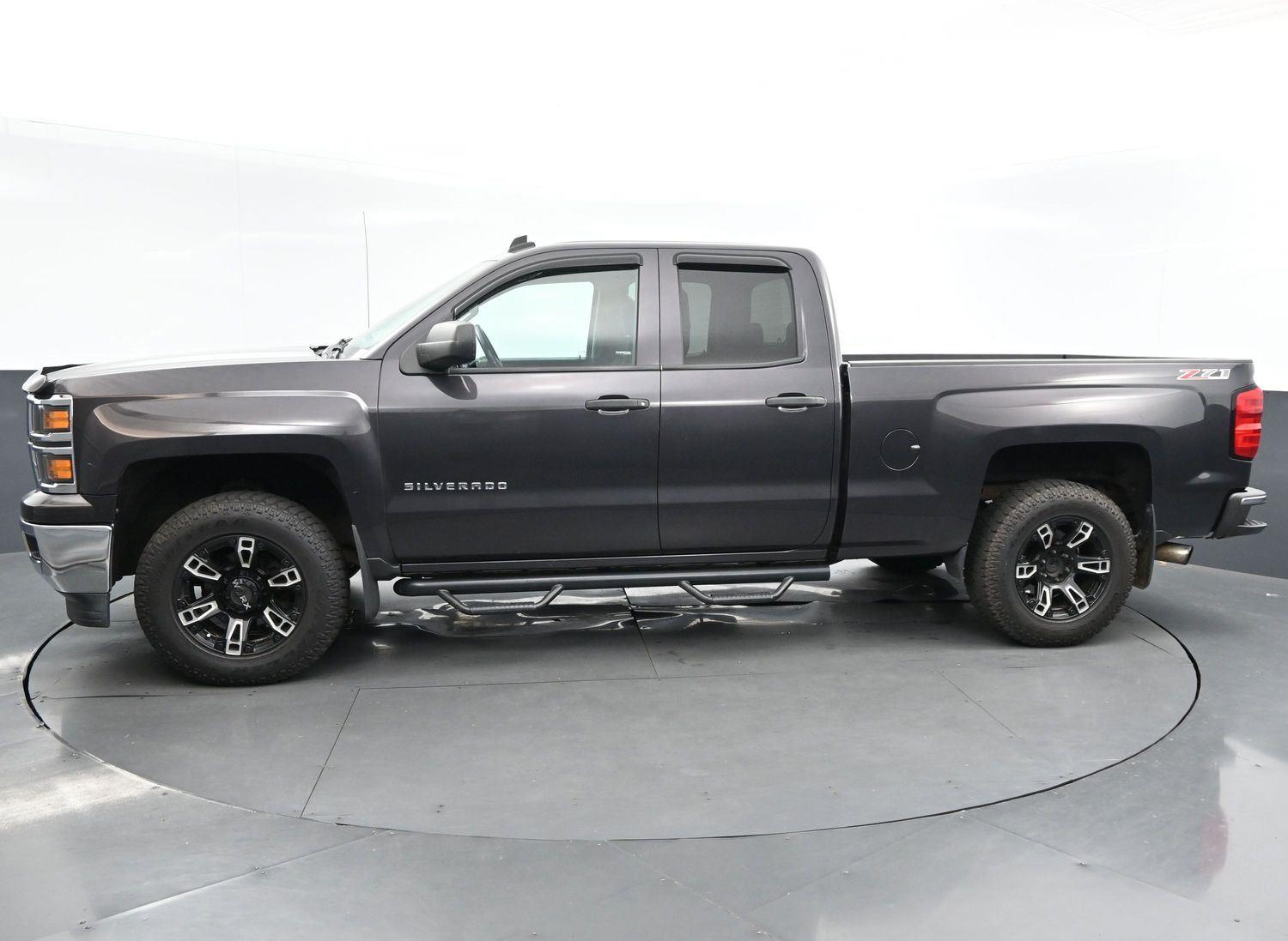 2014 Chevrolet Silverado 1500 LT photo 4