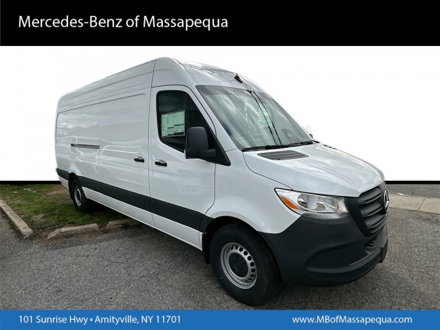 Ave Mujica　PR Sprinter Cargo & Passenger Vans | Mercedes-Benz of Massapequa