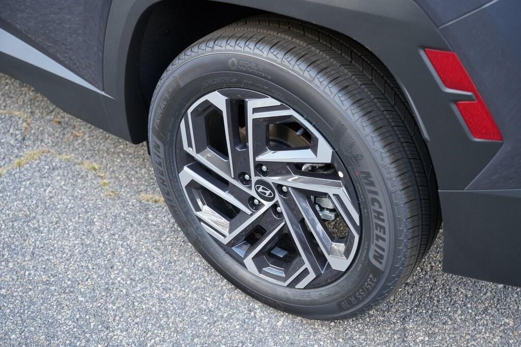 2025 Hyundai Tucson Hybrid Limited photo 11