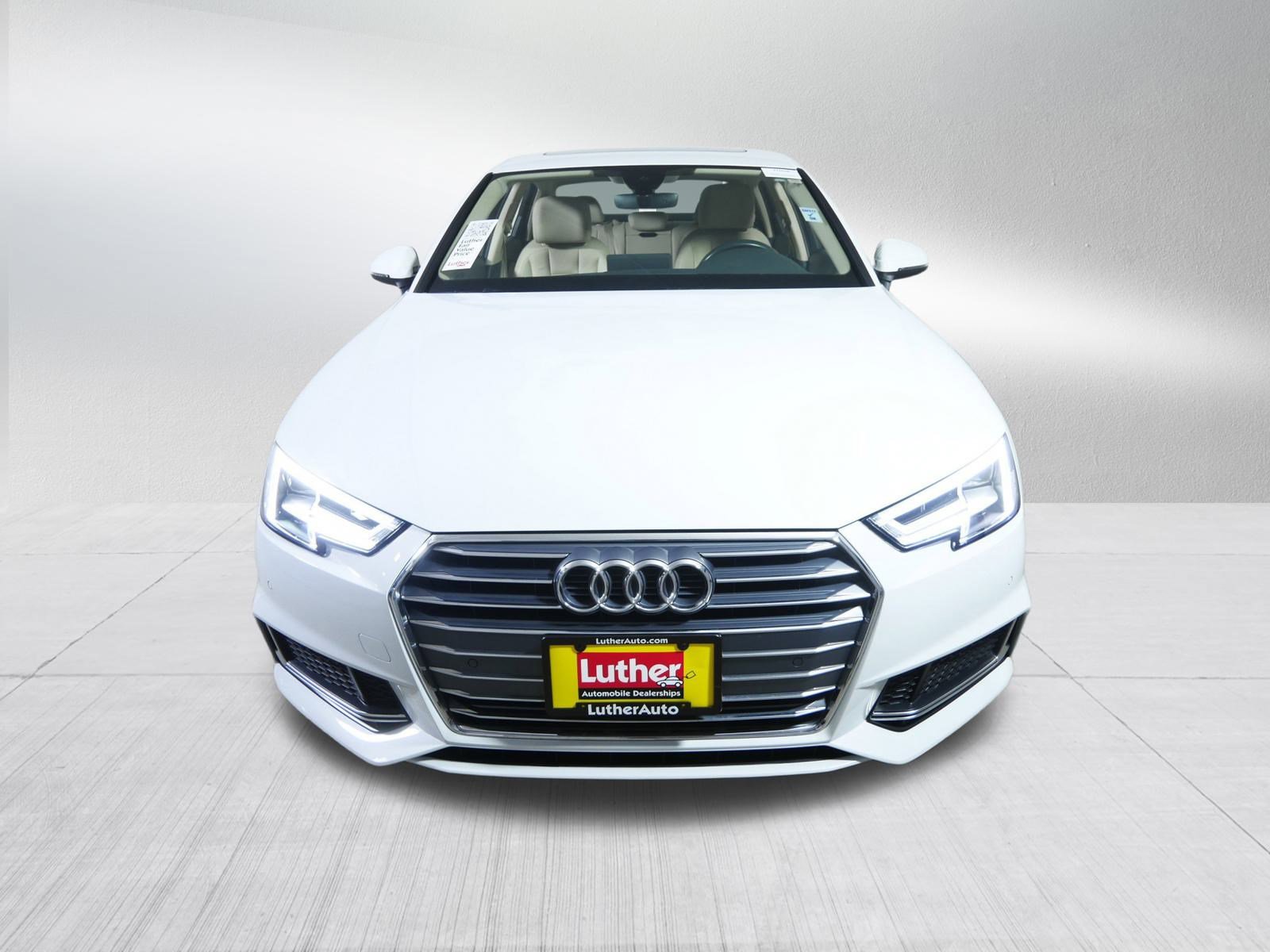 2019 Audi A4 Premium Plus photo 2