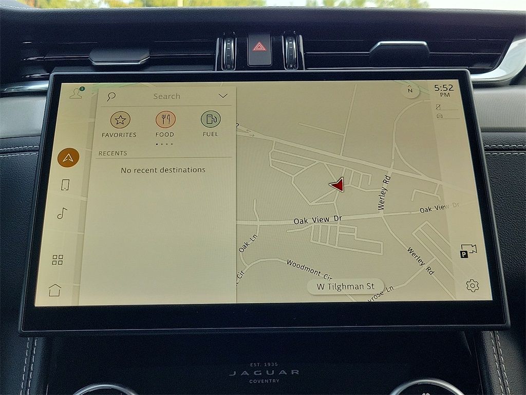 2025 Jaguar F-PACE P250 photo 12