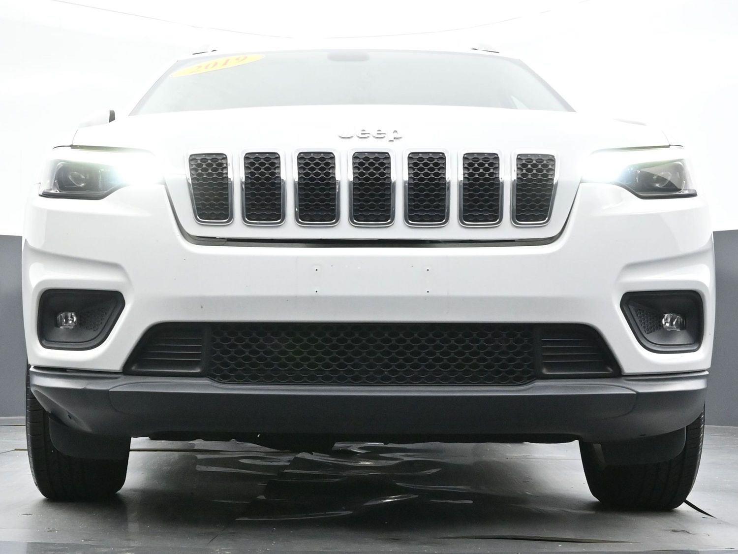 2019 Jeep Cherokee Latitude photo 40