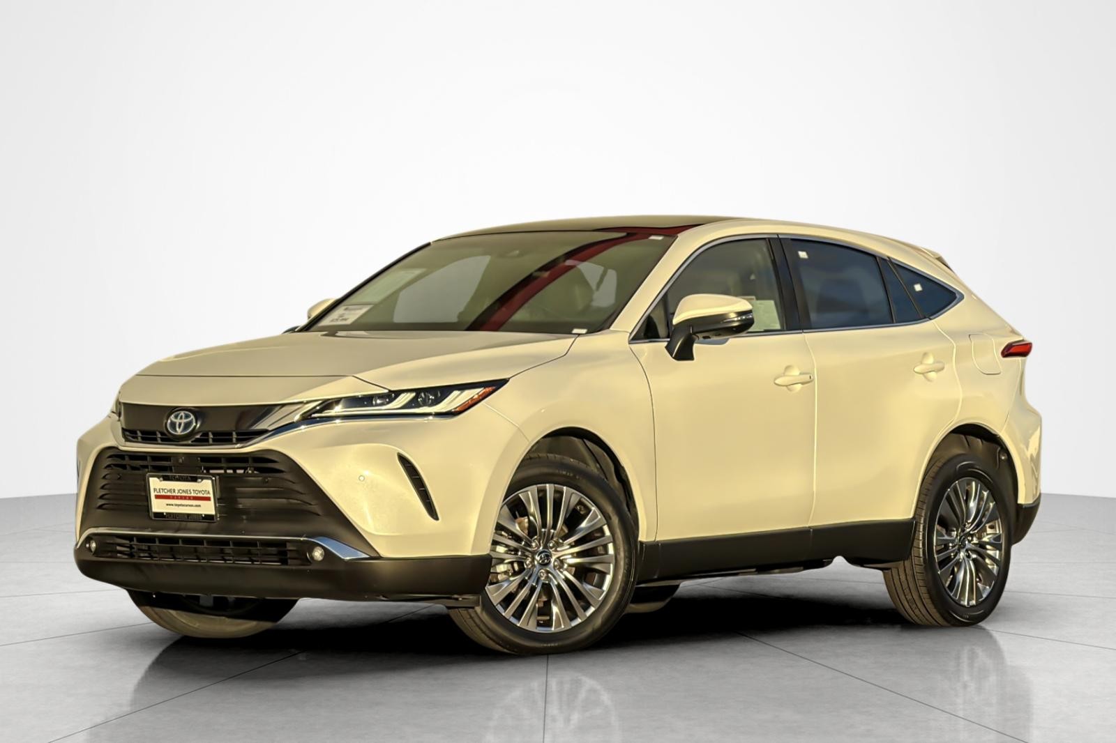 2022 Toyota Venza Limited's photo