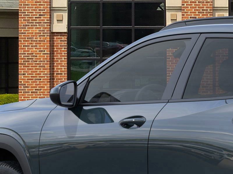 2026 Chevrolet Trax LT photo 4