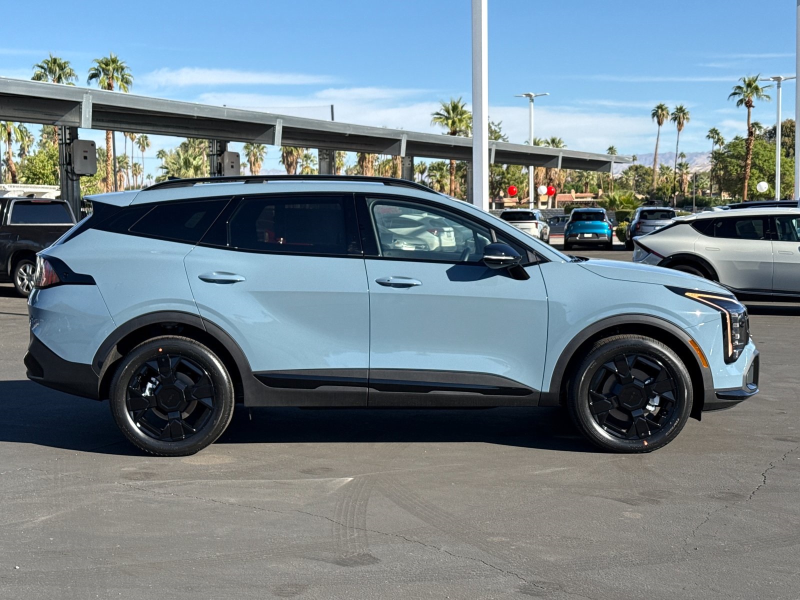 2026 Kia Sportage Hybrid X-Line photo 2