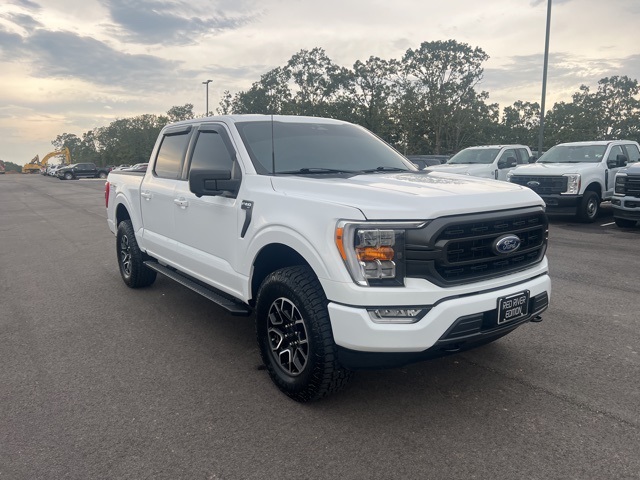 2023 Ford F-150 XLT photo 4