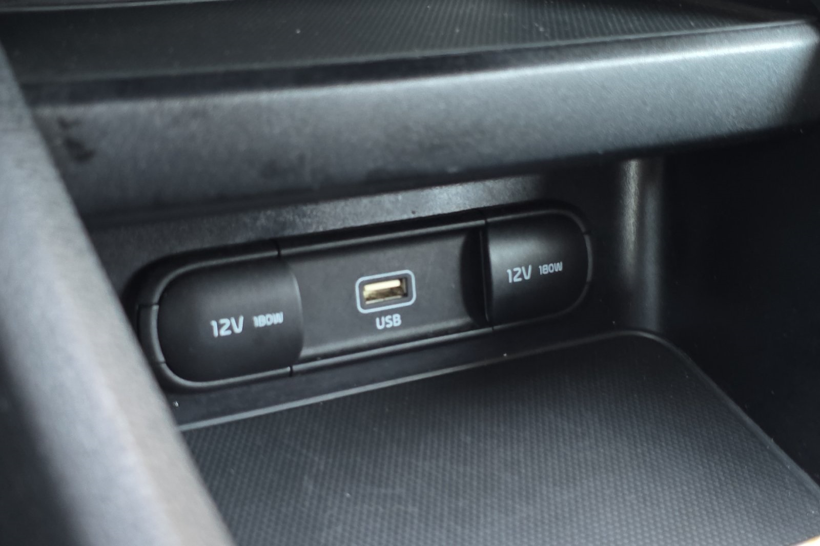 2022 Kia Forte FE LXS photo 29