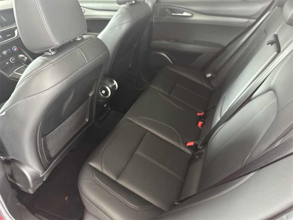 2018 Alfa Romeo Stelvio Ti photo 27