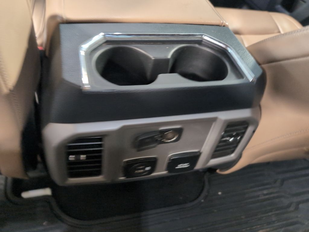 2022 Ford F-250 Lariat photo 34
