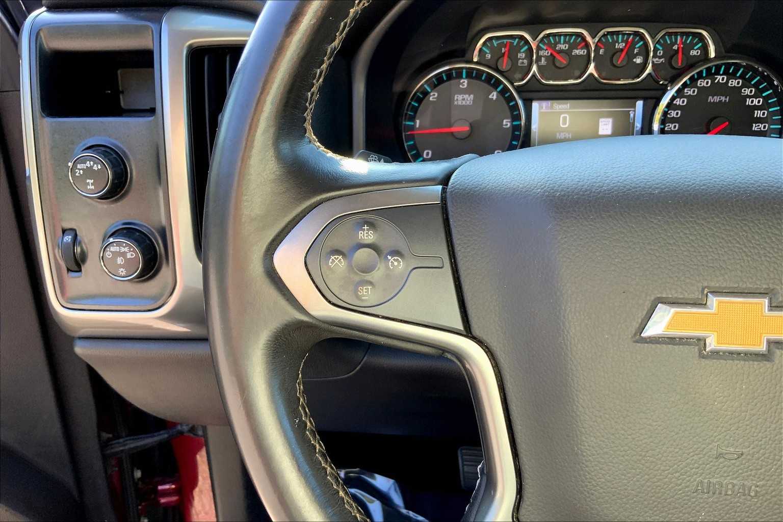 2017 Chevrolet Silverado 1500 LT photo 22