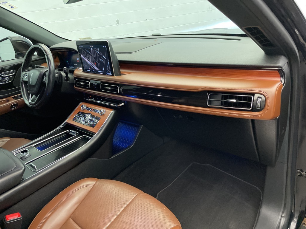 2020 Lincoln Aviator Reserve photo 21