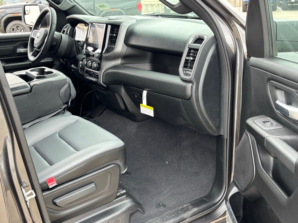 2026 Ram 1500 Tradesman photo 22
