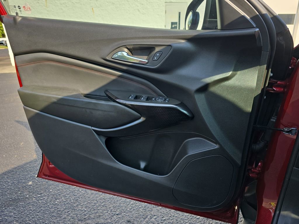 2024 Chevrolet Trax photo 27