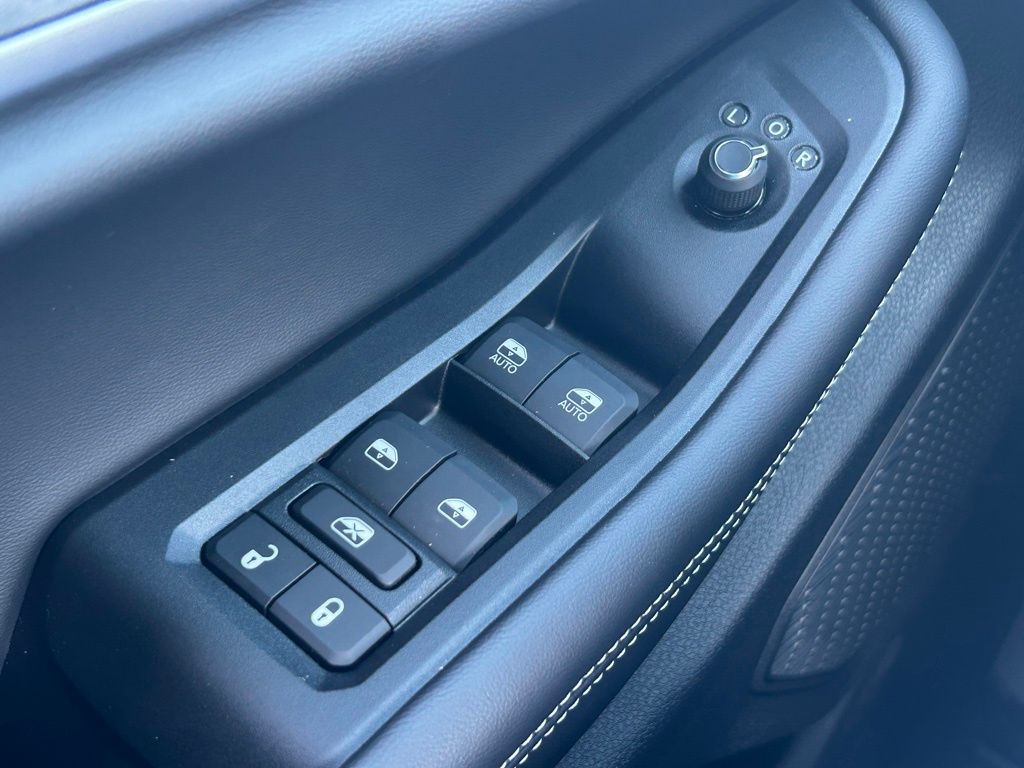 2025 Jeep Grand Cherokee Limited photo 33