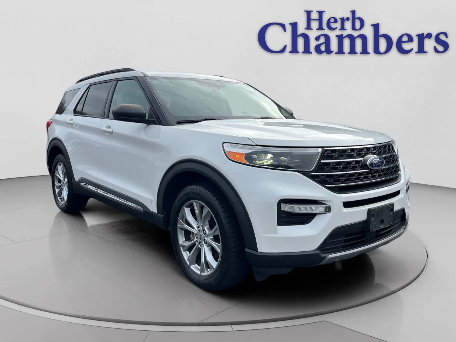 2020 Ford Explorer XLT's photo
