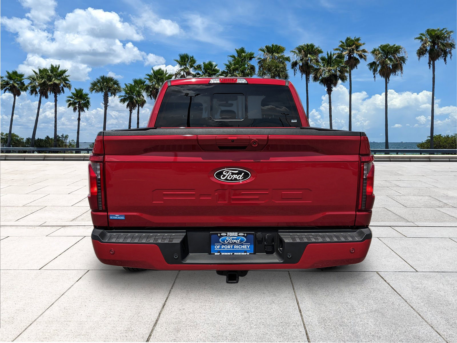 2025 Ford F-150 XLT photo 7