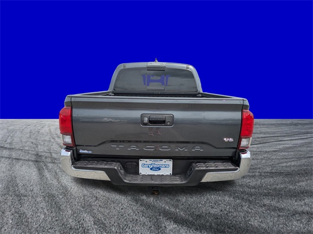 2021 Toyota Tacoma SR5 V6 photo 5
