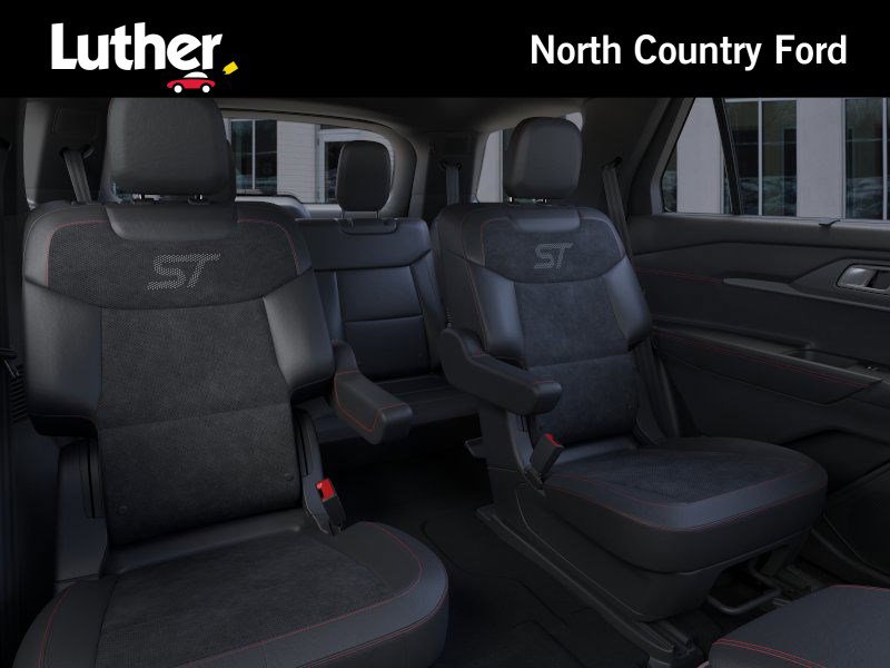 2025 Ford Explorer ST photo 10