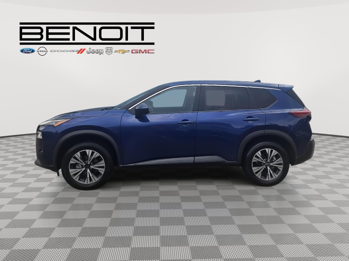 2023 Nissan Rogue SV photo 8