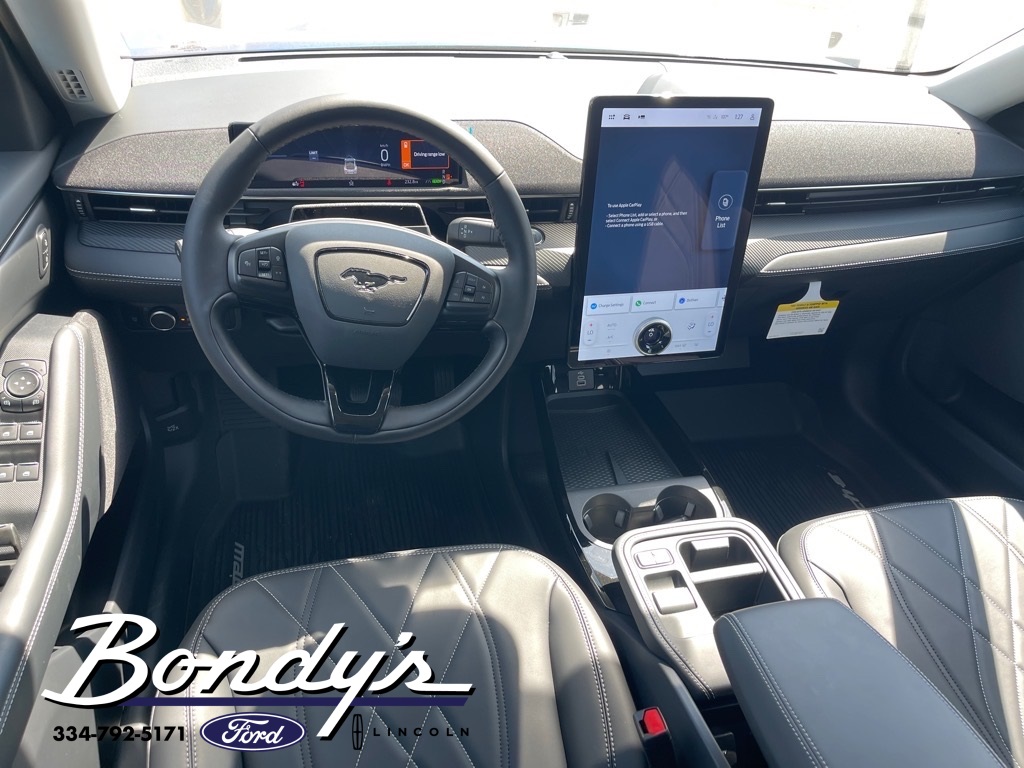 2025 Ford Mustang Mach-E Select photo 3